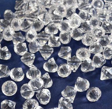 Wedding  Clear 15mm Acrylic Diamond Scatters x 160 Image 1