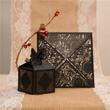 Wedding  Charming Floral Laser Cut Wedding Favor Boxes Image 1
