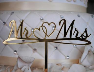 Wedding  Mr and Mrs Gold Word Cake Topper with Double Hearts Image 1