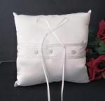 Ring Cushion - White Daisy Ring Pillow image
