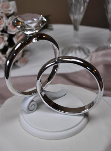 Wilton Two Rings Cake Topper 1006-1121 Image 1