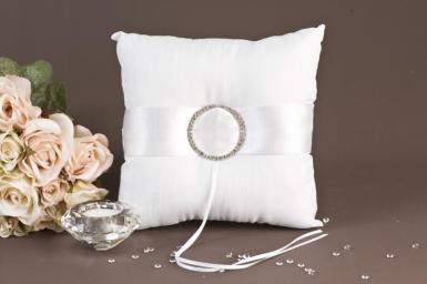 Wedding  Circle of Love Ring Pillow Image 1