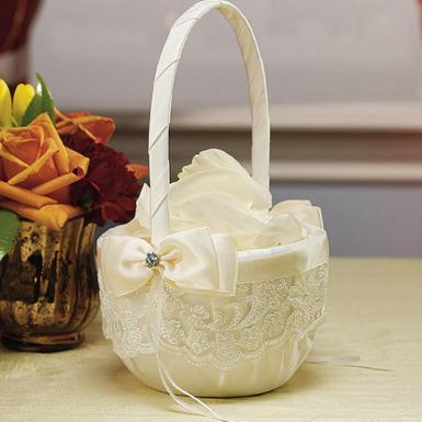 Wedding  Beverly Clark French Lace Collection Flower Girl Basket Image 1