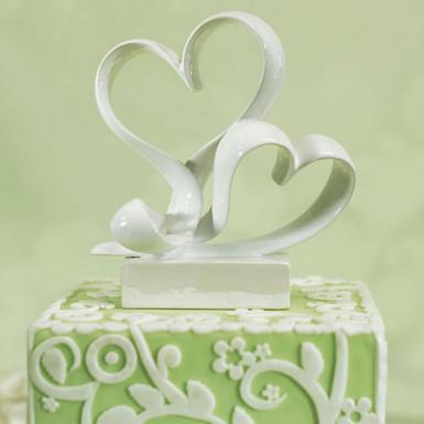 Wedding  "Love Link" Stylized Heart Cake Topper Image 1