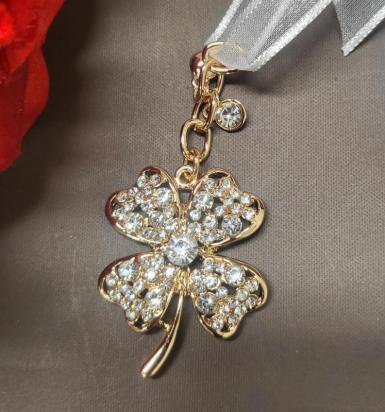 Wedding  Four Leaf Clover Good Luck Charm - Gold OR Silver Image 1