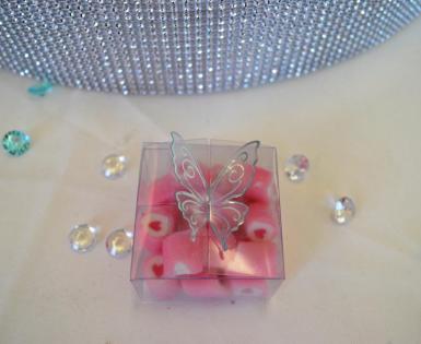Wedding  Butterfly Top Clear Box Gold x 12 Image 1