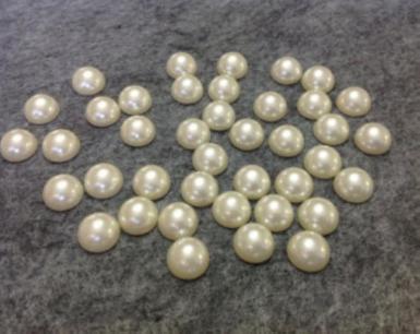 Wedding  Pearl Round Shaped Non Adhesive Embellishments 12.5mm Image 1